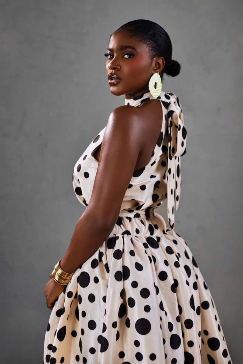 THE COCO SET( Beige color base).