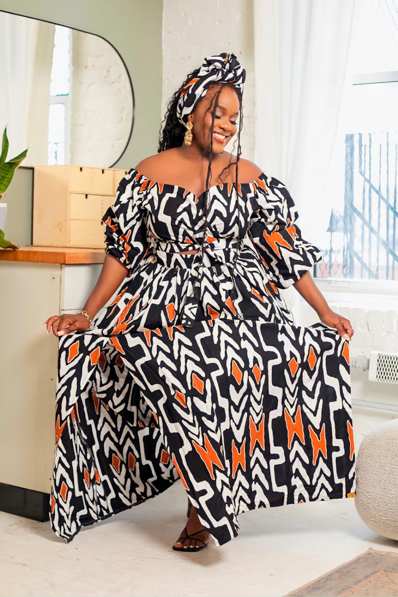 THE EBONY SET